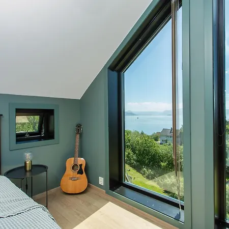 Villa Sea View *