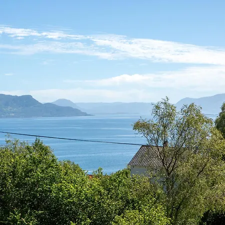 Sea View Villa *